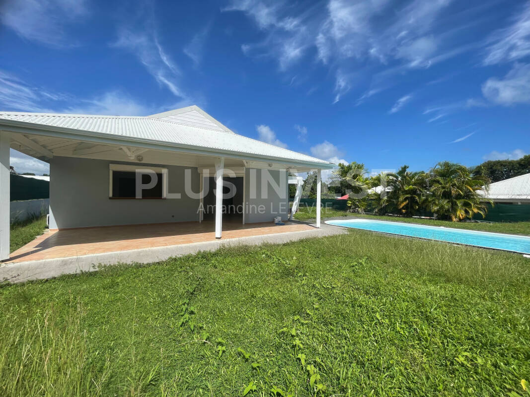 Villa récente dans un lotissement calme