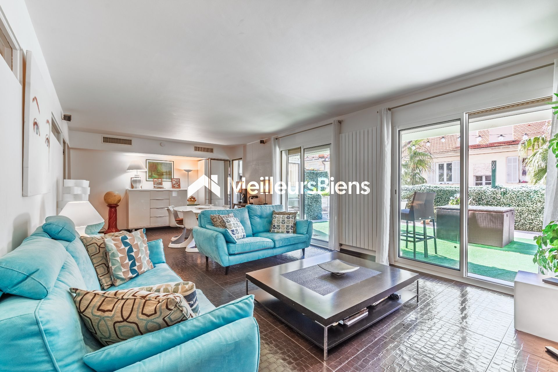 Cannes, coeur Banane : Rare Appartement 3 chambres et grande terrasse