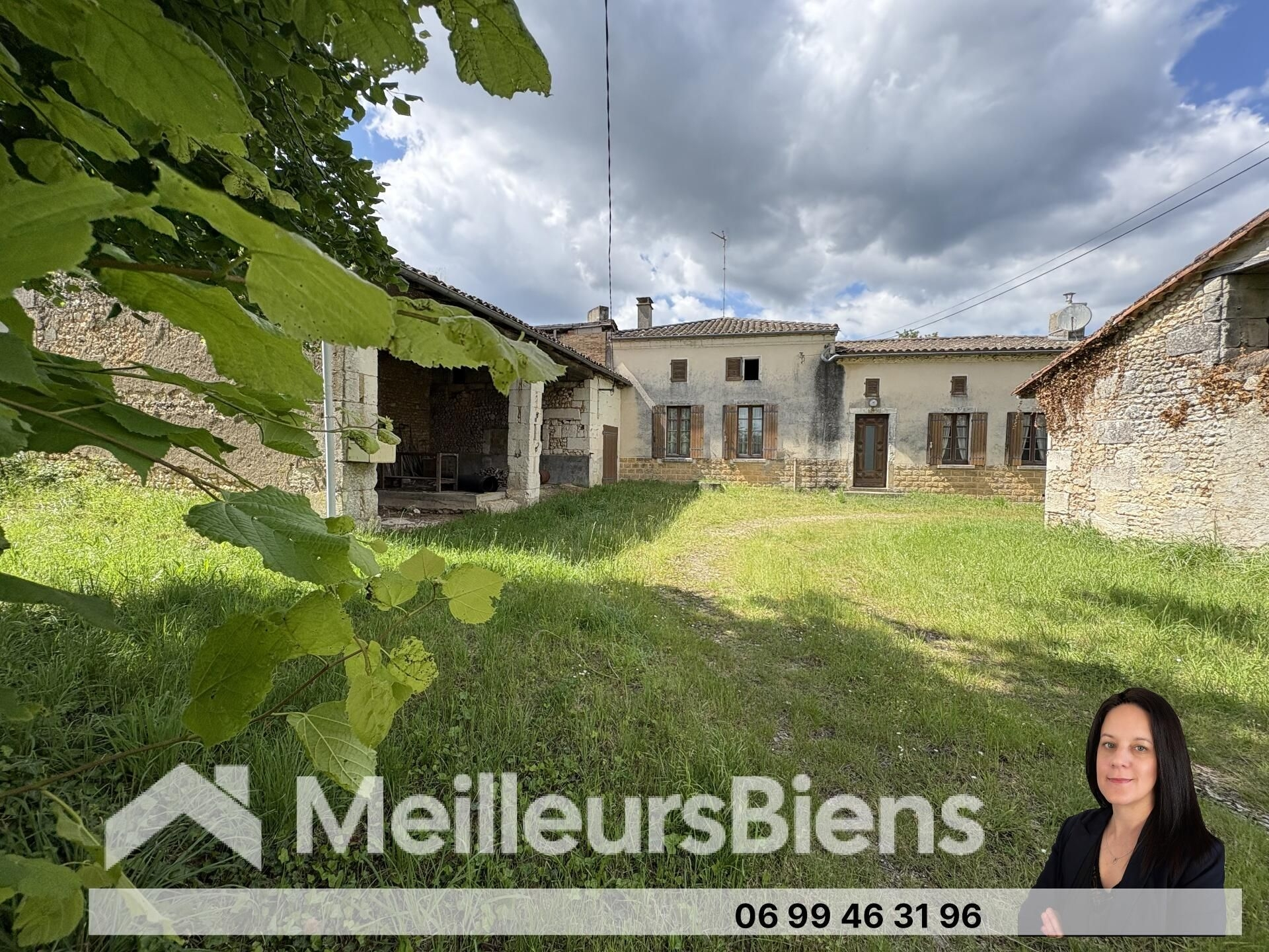 Maison de campagne à rénover avec dépendances et terrain – 5 min de Montguyon