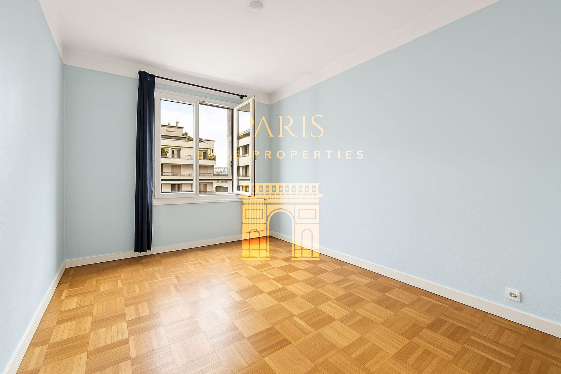 Nice 06000 - Libération - 4 pièces - 3 chambres - 93.10 m² + box