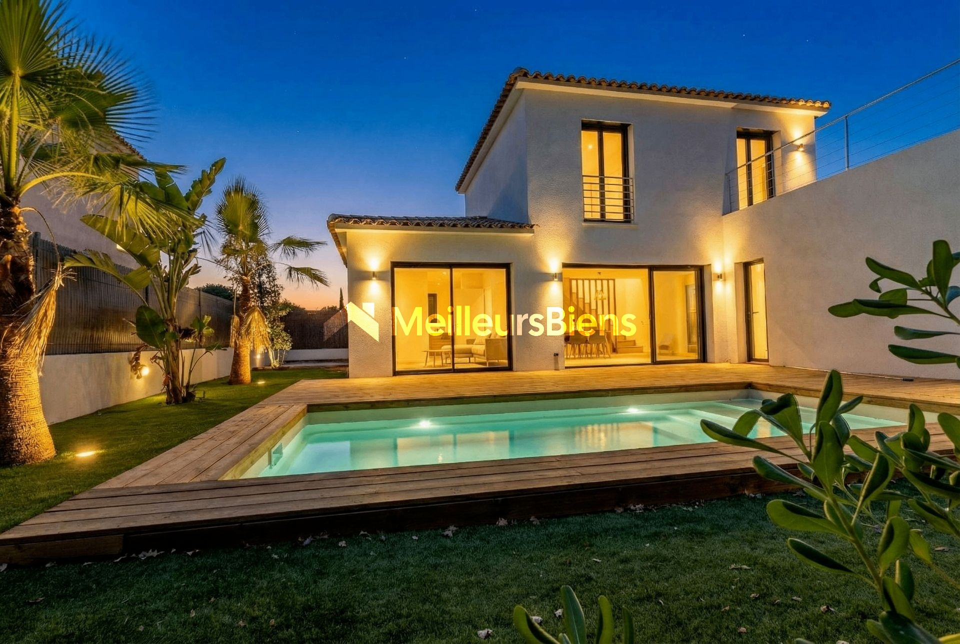 Maison neuve avec piscine