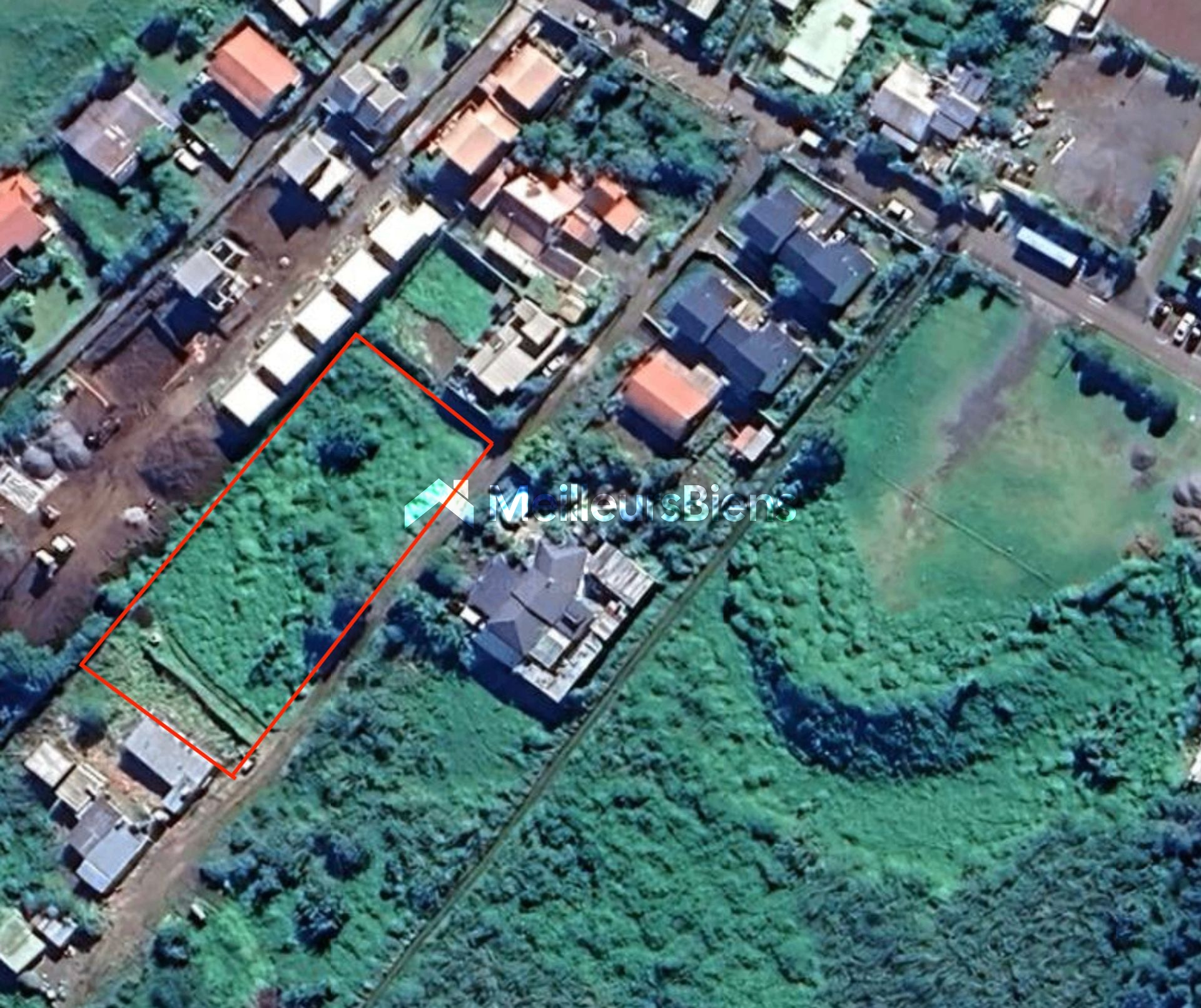 Terrain à fort potentiel - Constructible + Agricole