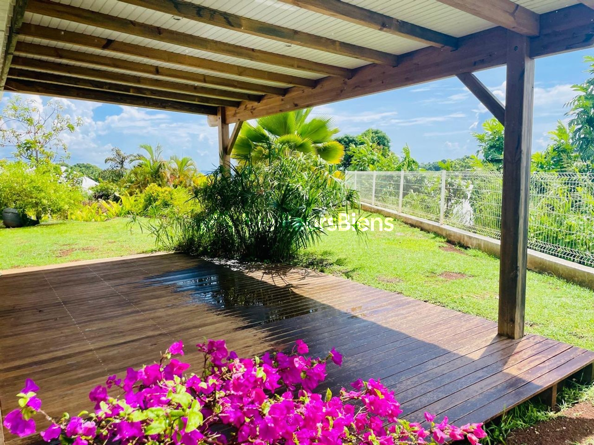 Environnement privilégié pour cette villa de plain pied