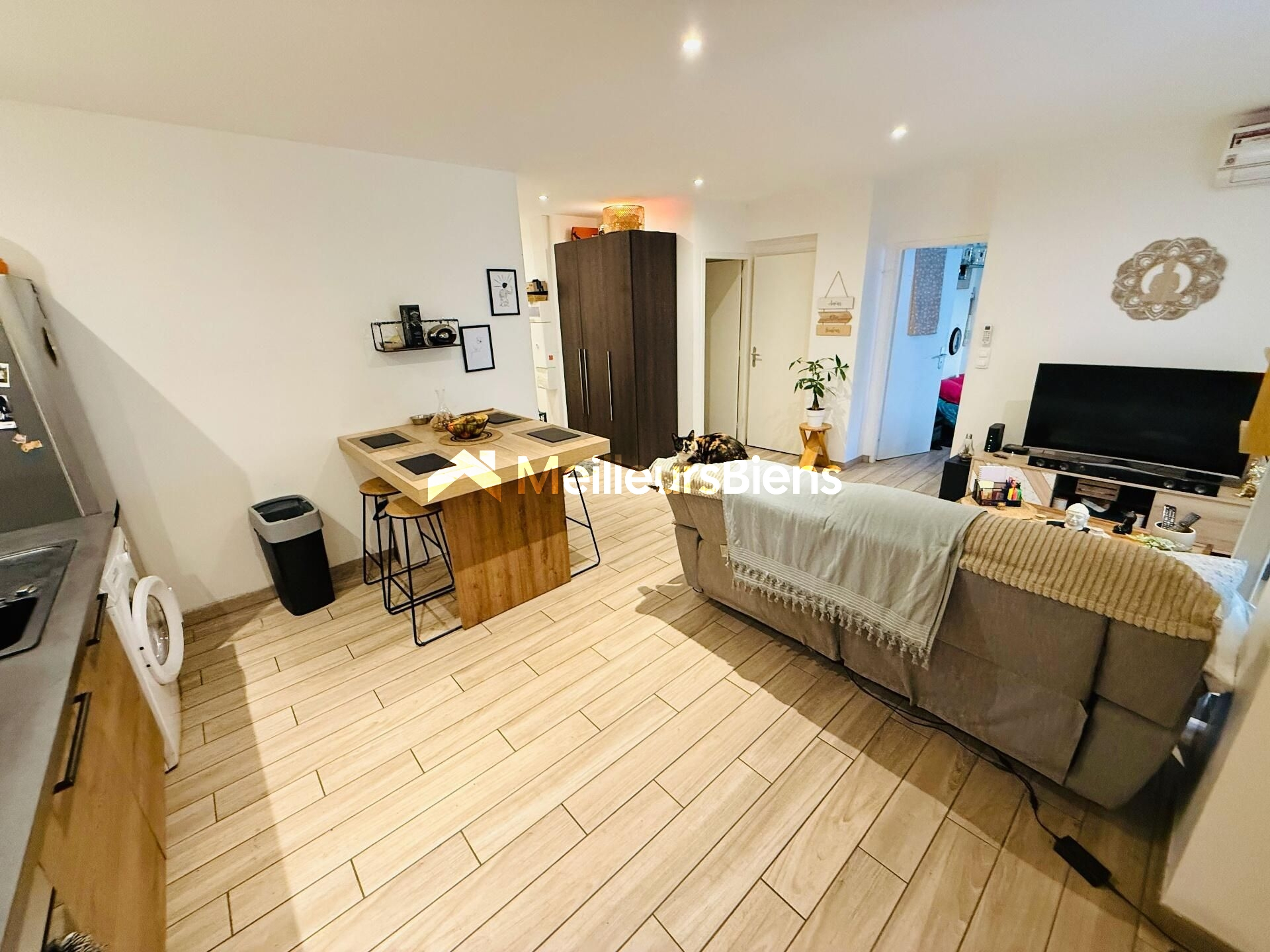 Appartement T3 avec cour extérieure