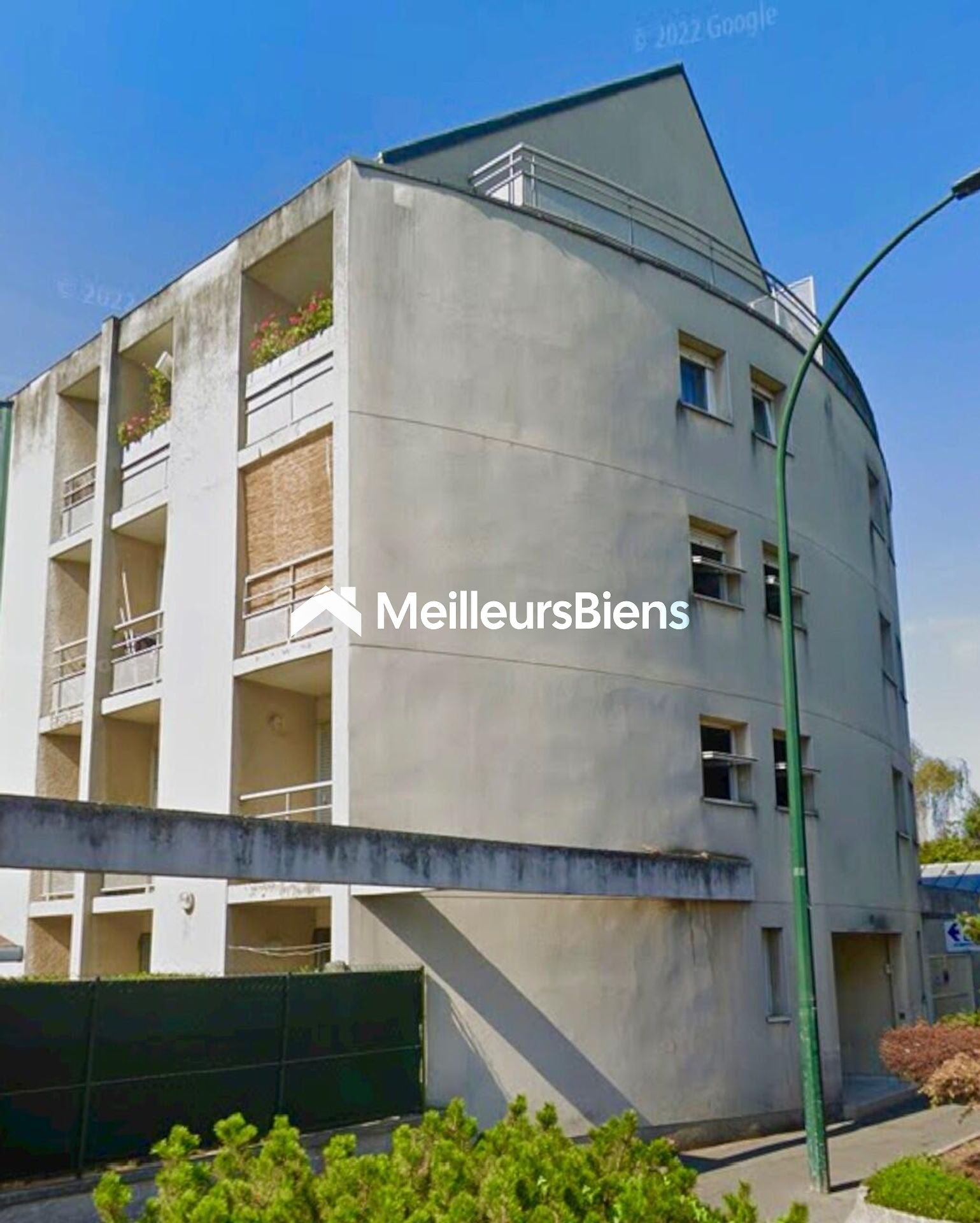 Appartement de 2 pièces + Balcon proche Centre Ville!!!