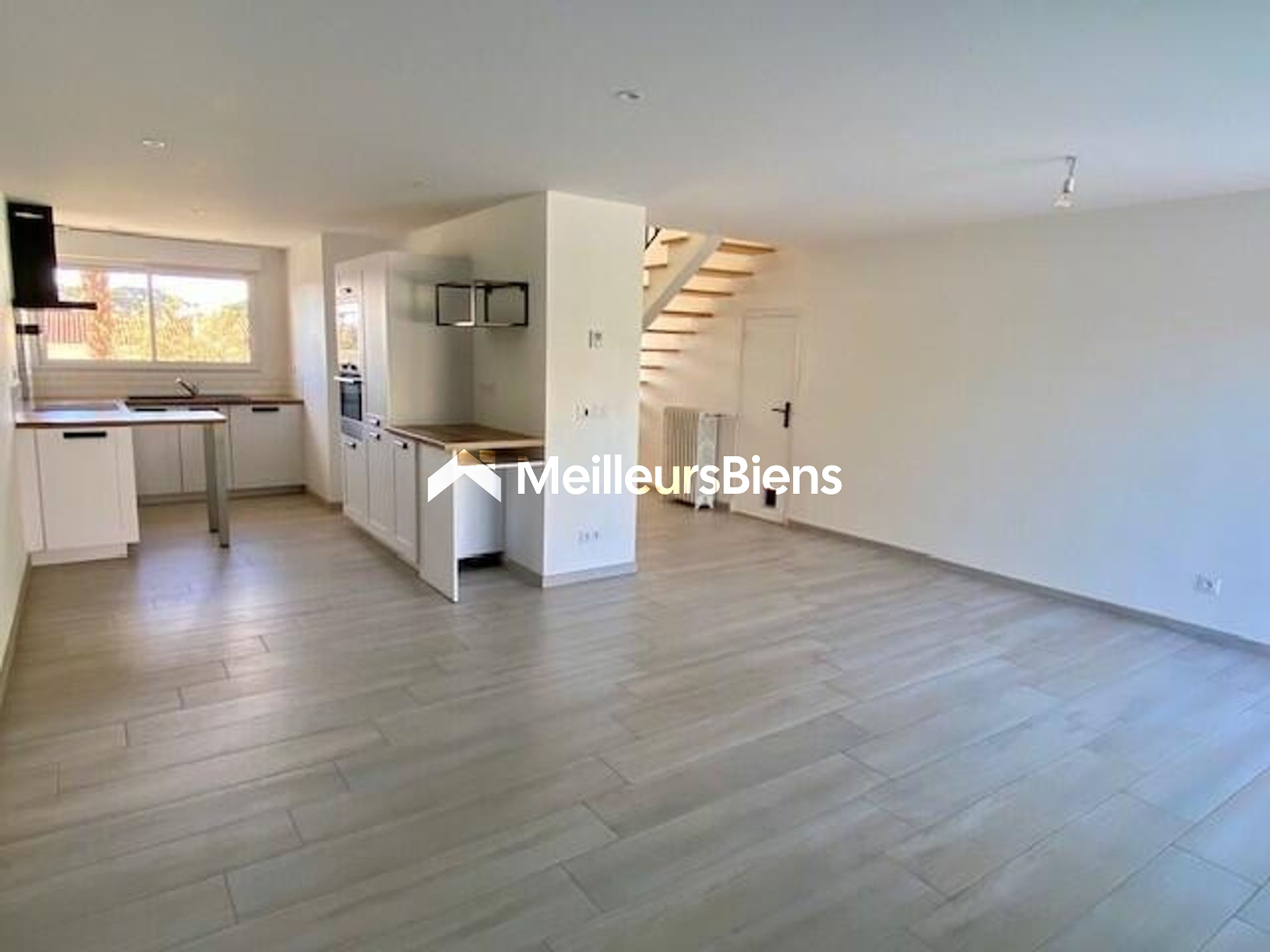 Auch - Quartier calme pour cette jolie maison entièrement rénovée!