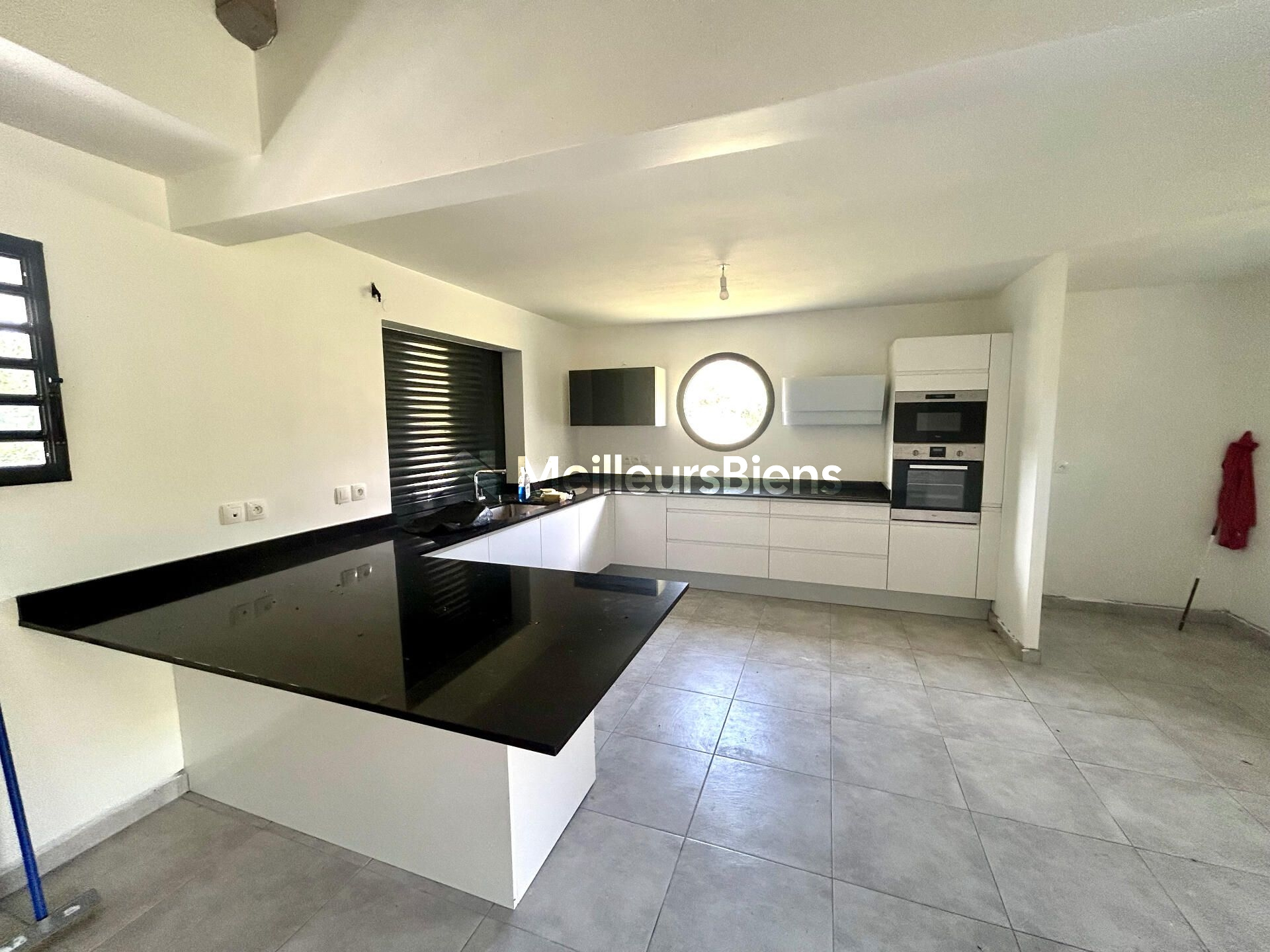 Maison 3 chambres sur 2000m2 de terrain