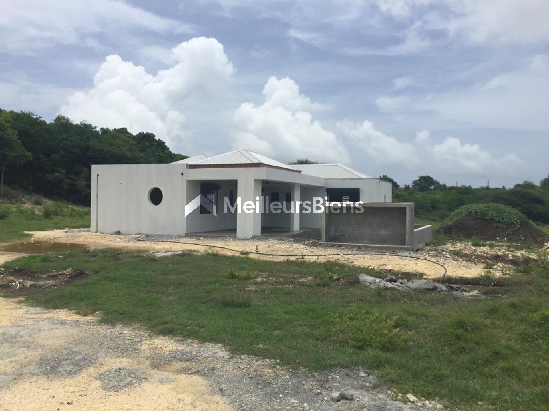 Maison 3 chambres sur 2000m2 de terrain