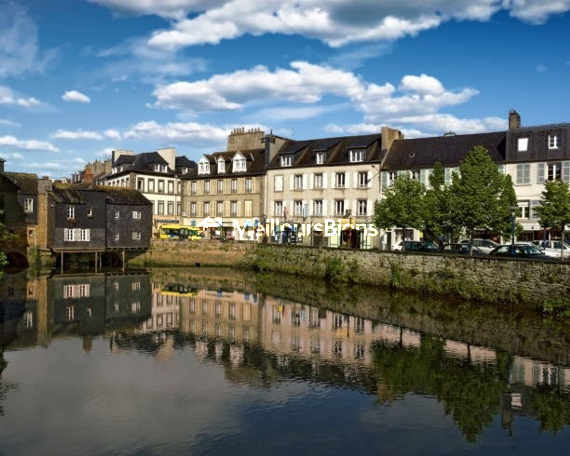 Fonds de commerce à vendre à Landerneau avec vue sur l'Elorn
