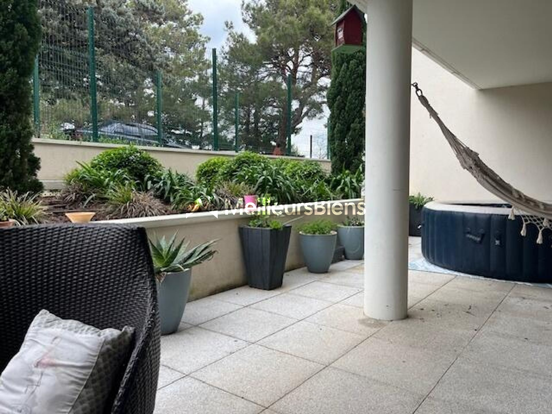 Exclusivité, type 3 avec grande terrasse et parking