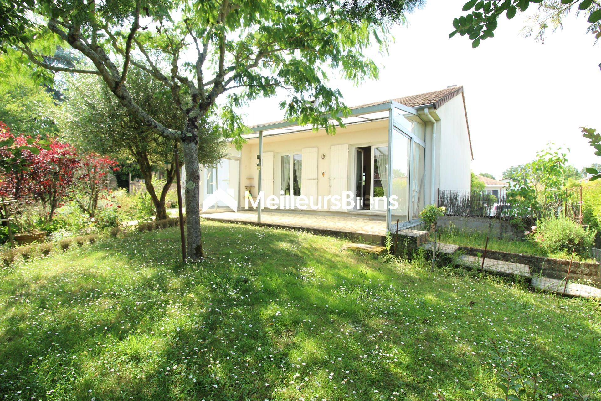 AGRÉABLE MAISON 3 CHAMBRES, QUARTIER DU PLESSIS À CHOLET