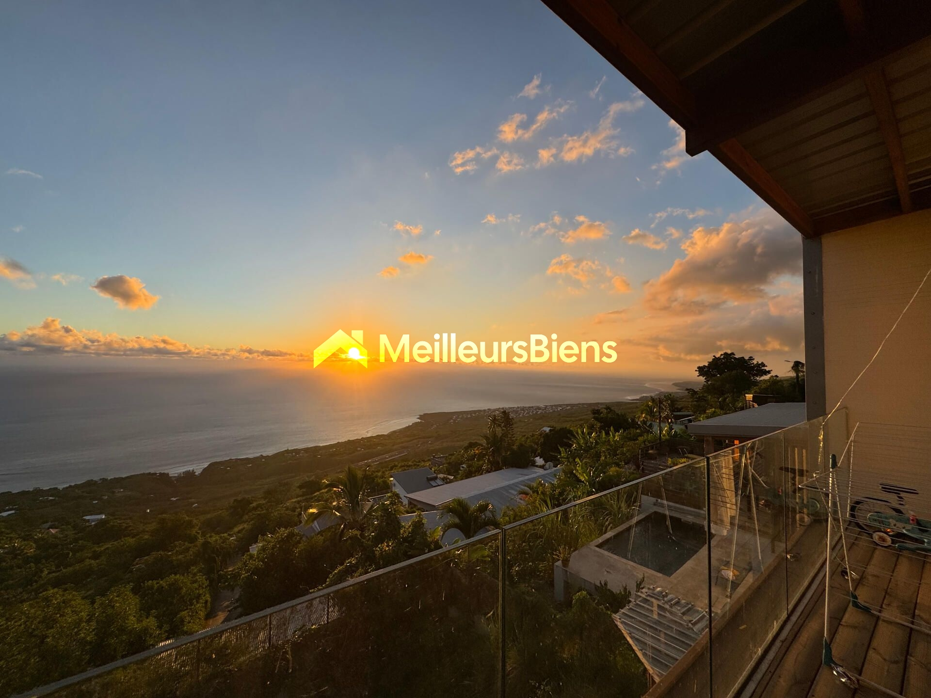 Maison 66 m² + studio avec entrée indépendante 33 m² loué 800 €/mois TOTAL 99m2