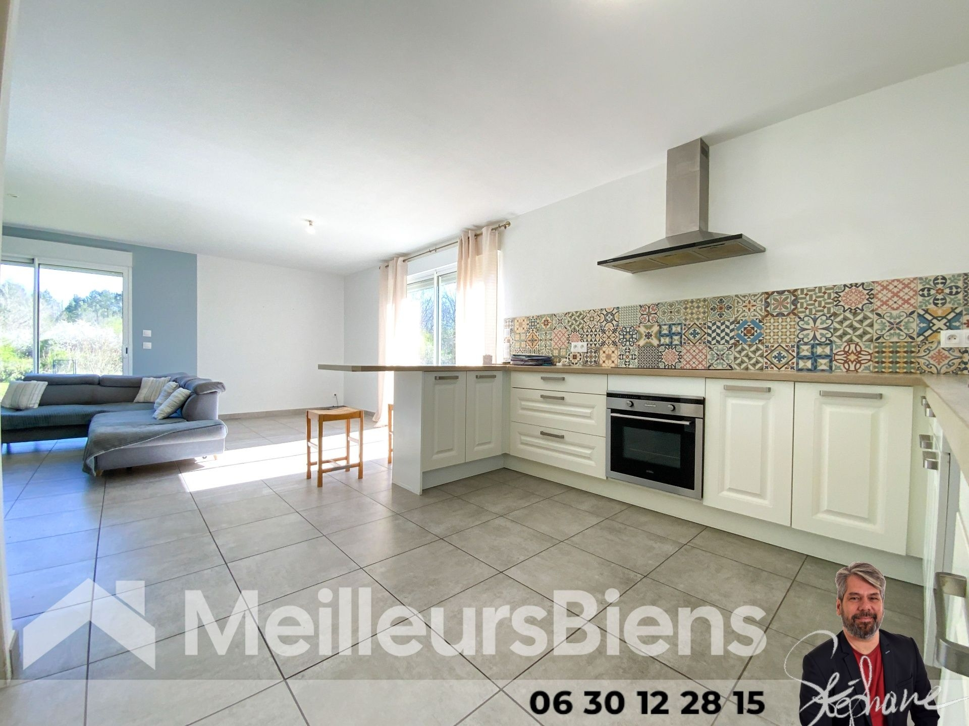 Maison plain pied 4 chambres dans Montendre