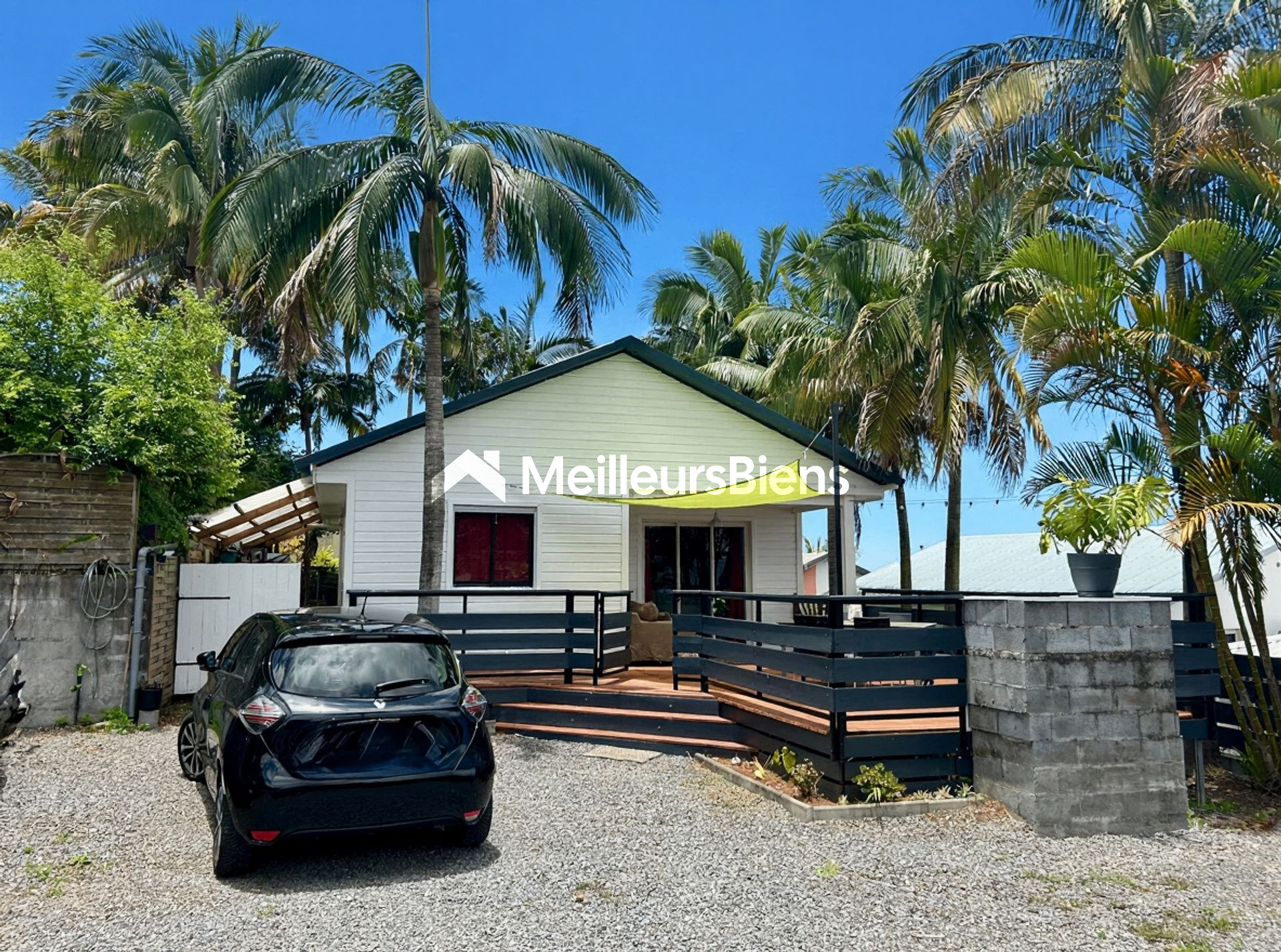🔥 MAISON PLAIN-PIED + JARDIN PISCINABLE – 3 CHAMBRES – 238 000 € 📍 Petite-Île (97429) – Quartier Charrié