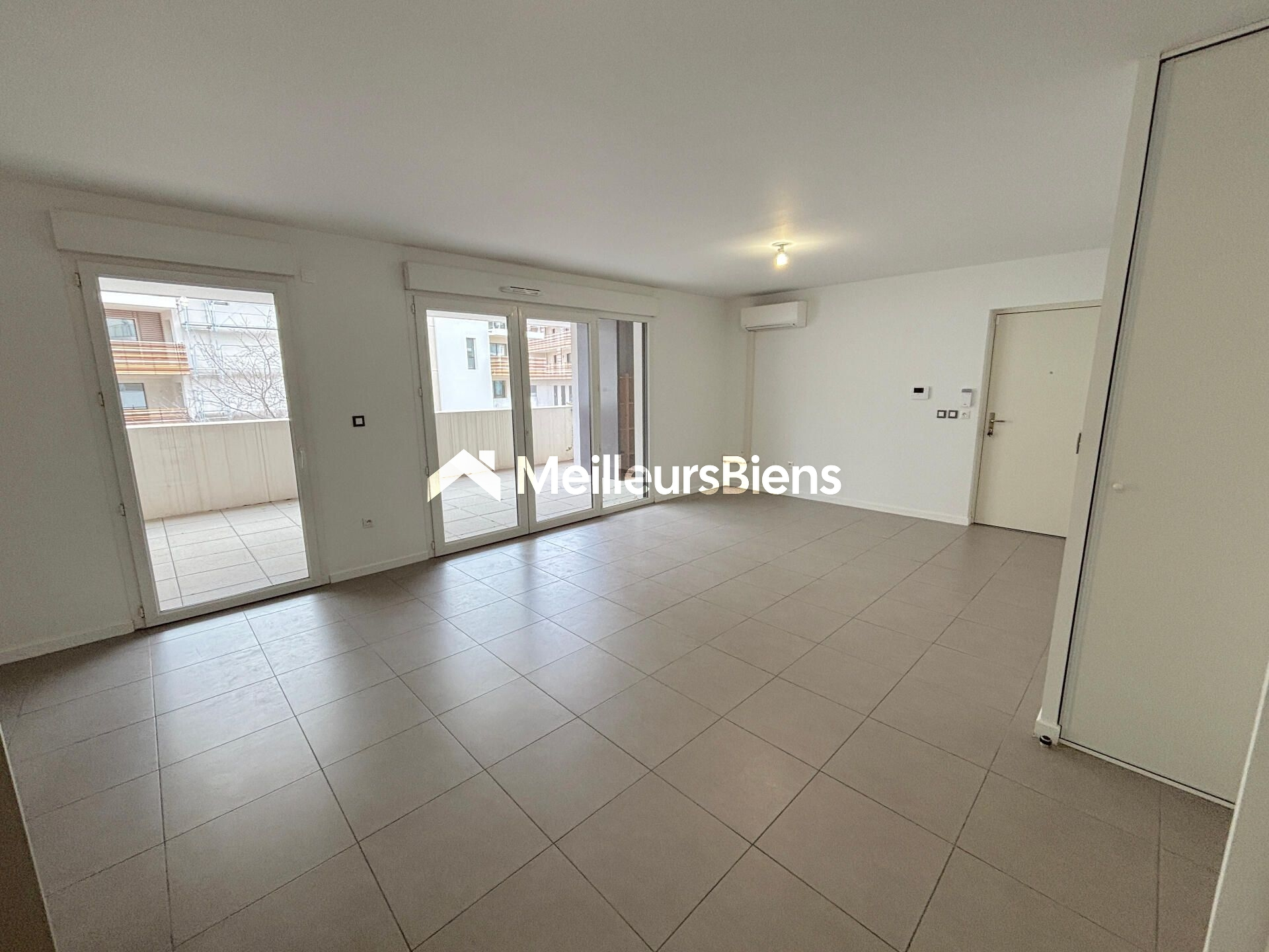 Magnifique appartement T3 avec terrasse couverte et