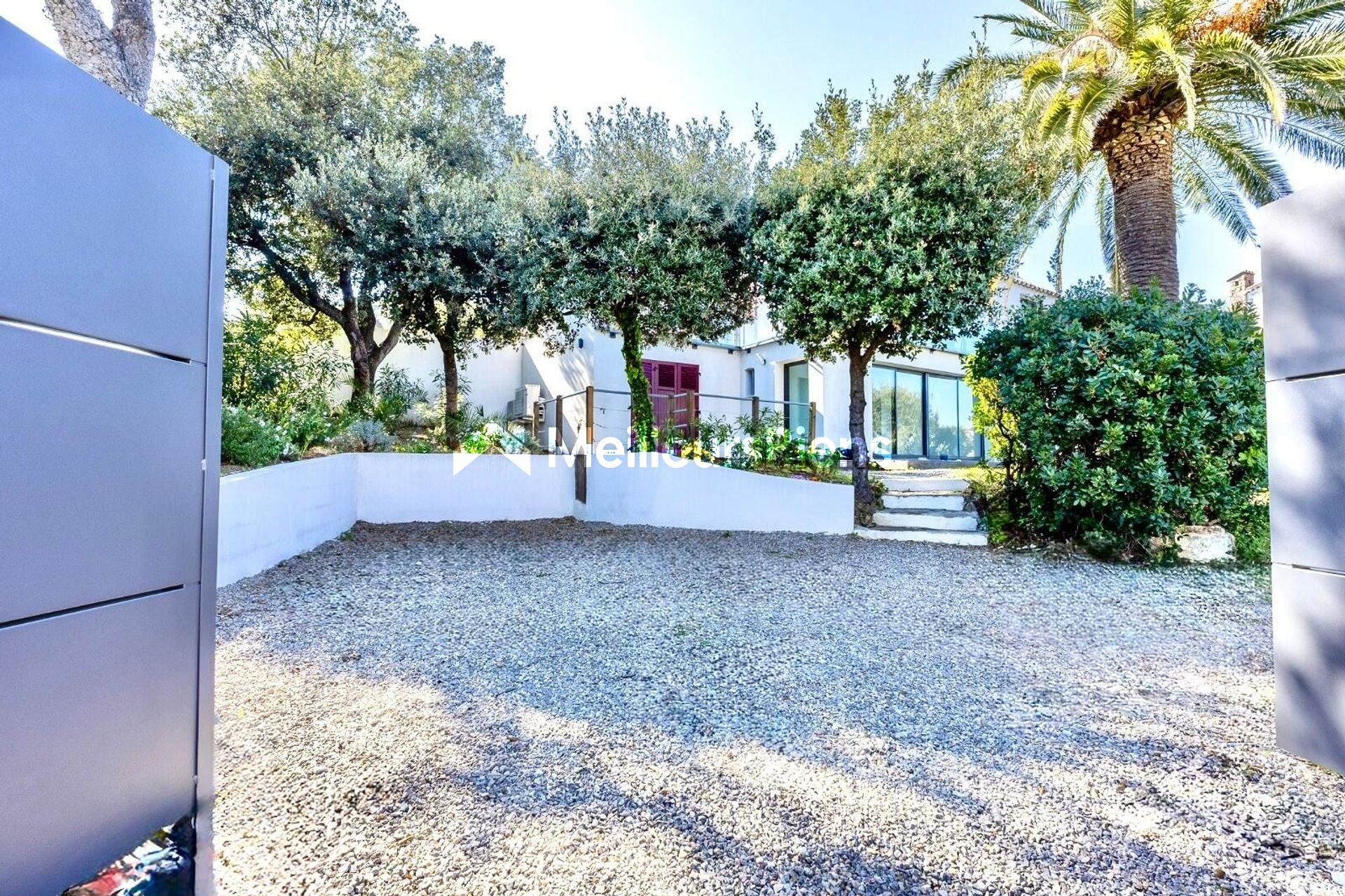 Golfe de Saint-Tropez - Les Issambres -Appartement 100m2 rez de jardin vue mer & mer à pied !