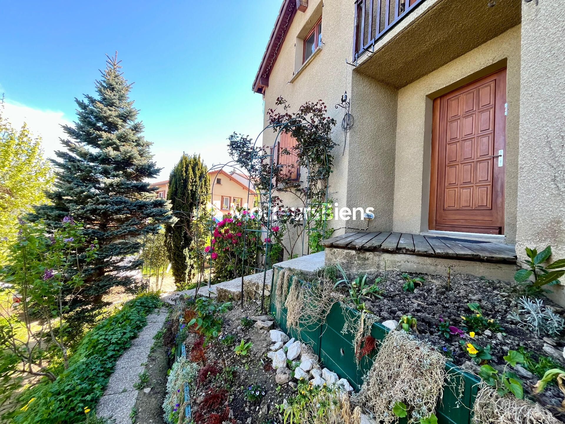 Maison d'architecte 155m² sur 1000m² de terrain payagé