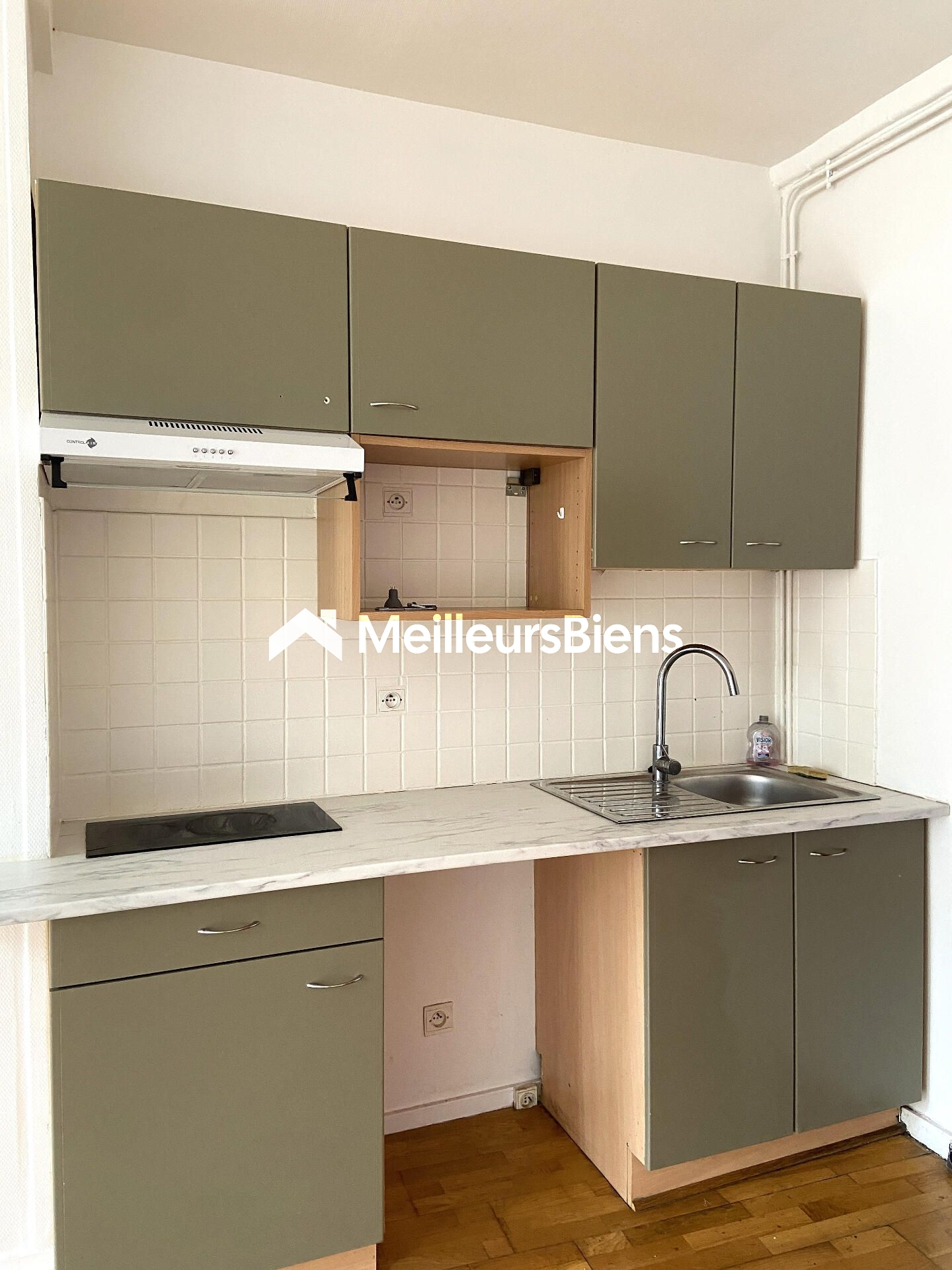 Chartres Gabriel Péri, appartement de charme, 2 chambres et terrasse dans petite copropriété à faibles charges