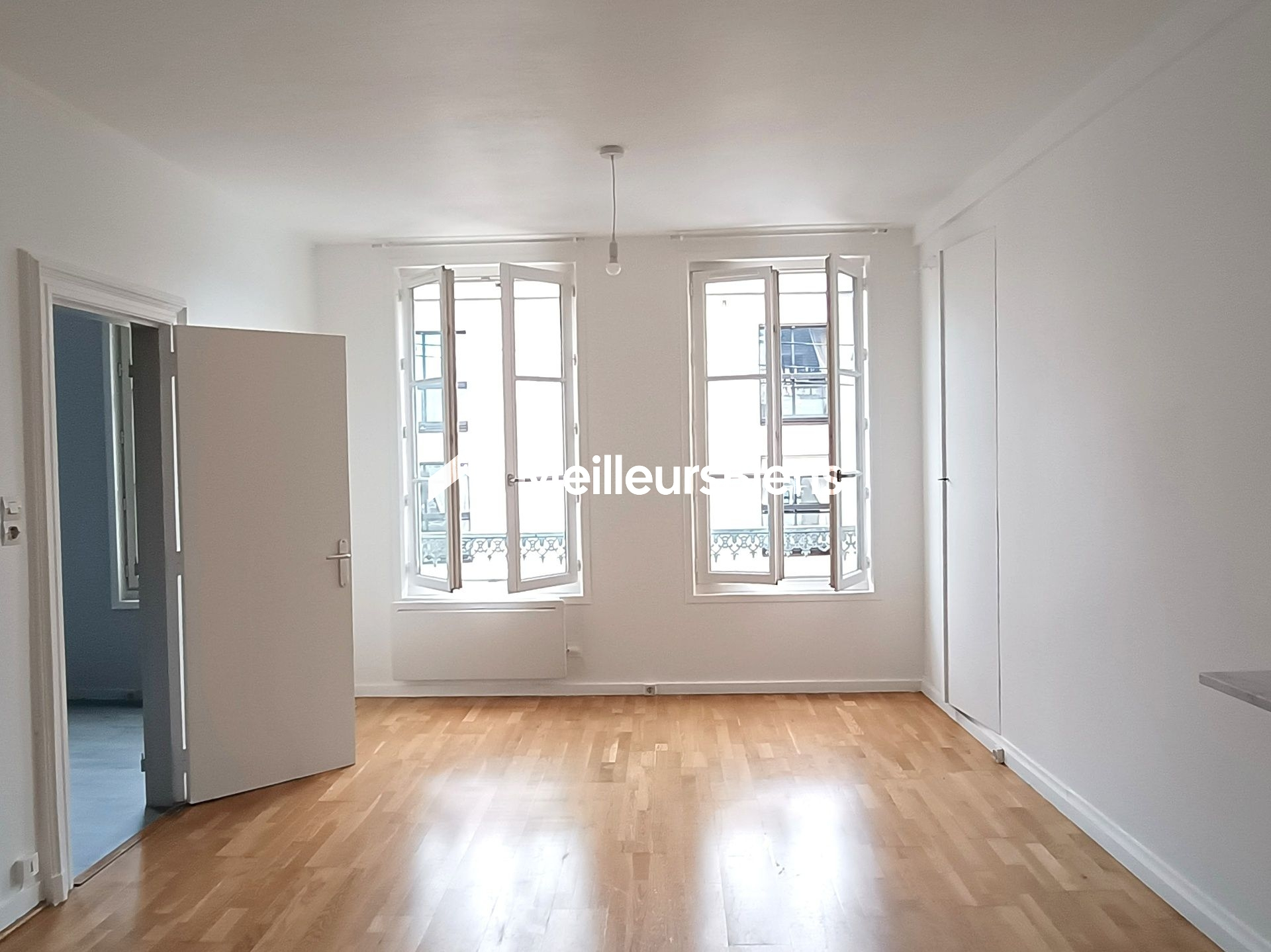 Chartres Gabriel Péri, appartement de charme, 2 chambres et terrasse dans petite copropriété à faibles charges