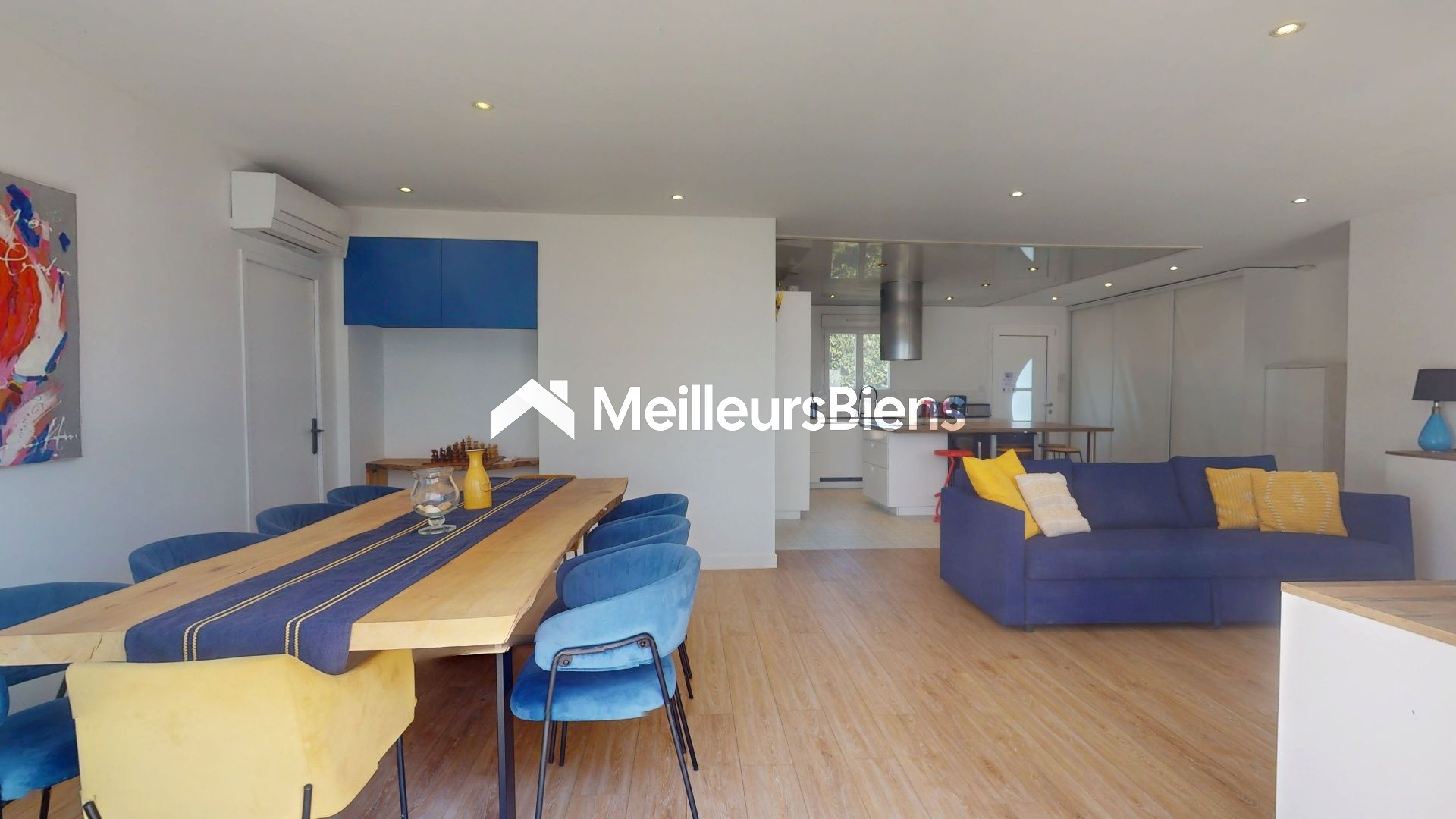 Maison de plain-pied 130 m² à Canejan, 6 pièces, piscine et garage