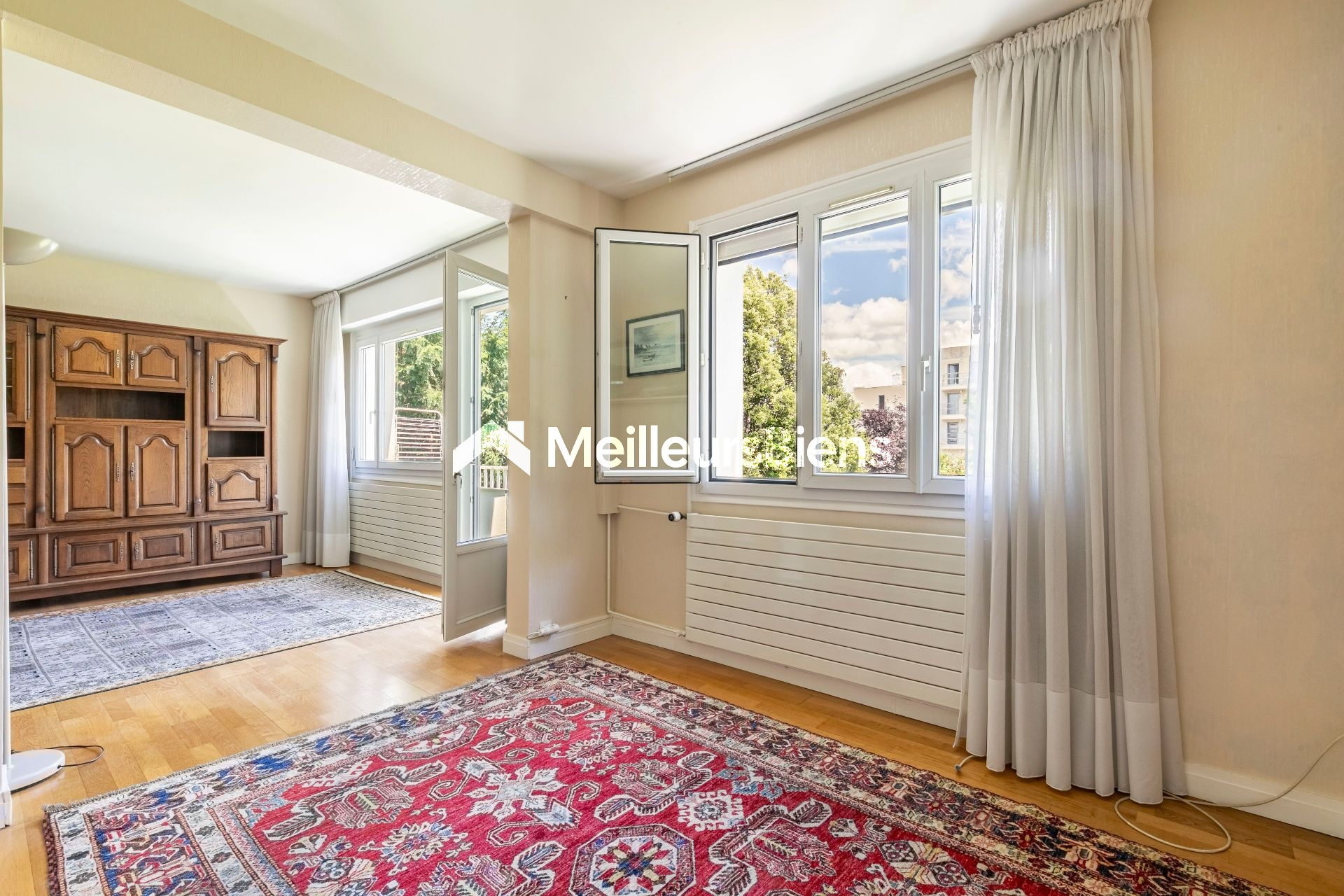 RUEIL-MALMAISON - QUARTIER PLATEAU - APPARTEMENT 76 M² - 2 CHAMBRES - SEJOUR ET SALON - GARAGE - CAVE -