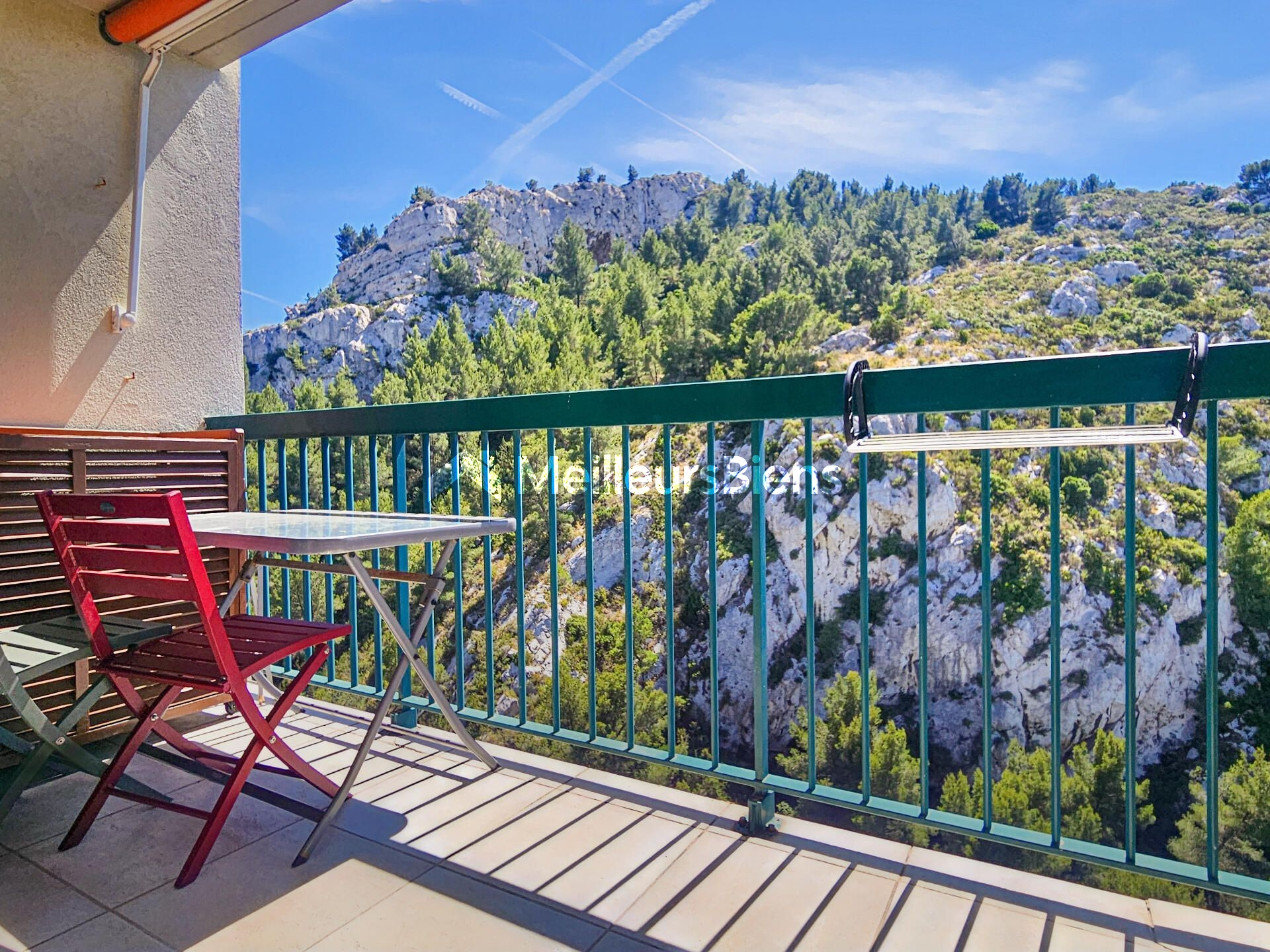 T3 de 78 m² dernier étage, loggia et cave dans le 8e à Marseille